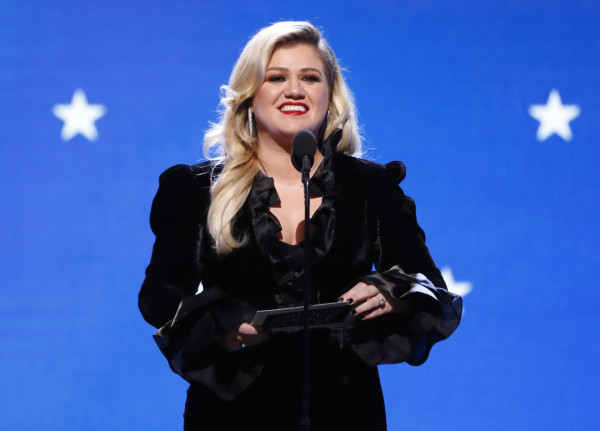 Kelly Clarkson Faces Backlash over Alleged Toxic Workplace Culture