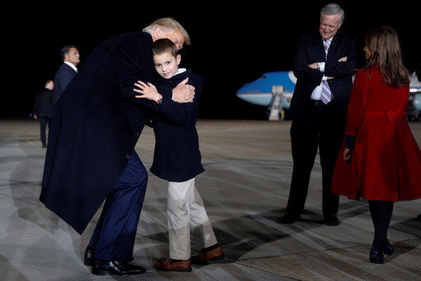 Adorable Moment: Donald Trump Hugs His Grandchildren During His Pittsburg Rally